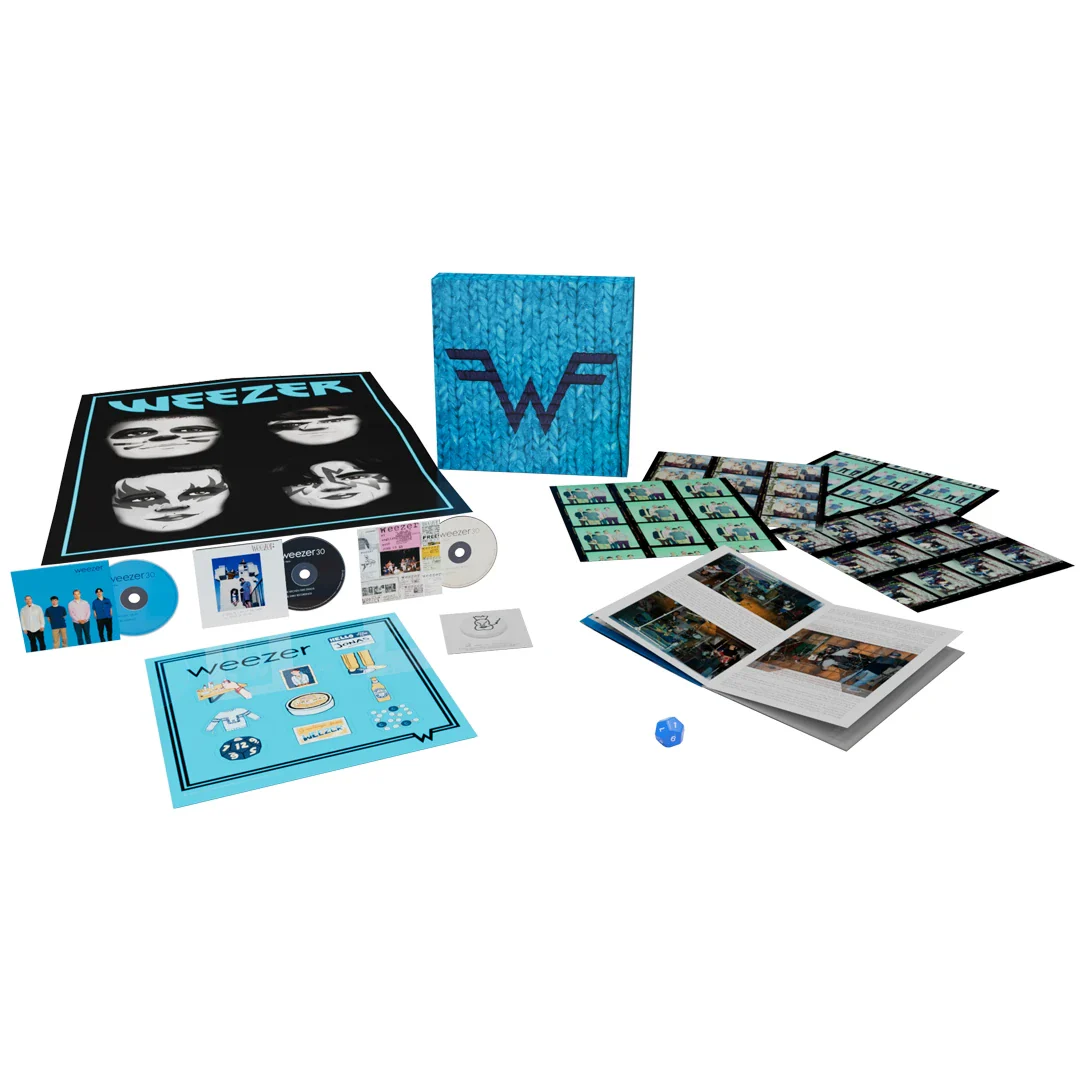 Blue Album (30th Anniversary Deluxe 3CD)